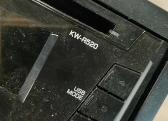 Pasirink JVC KW-R520 – patogus ir modernus automobilio garsas
