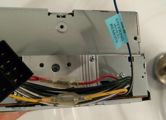 Išmanioji JVC KW-R520 – tavo muzika visur su tavimi