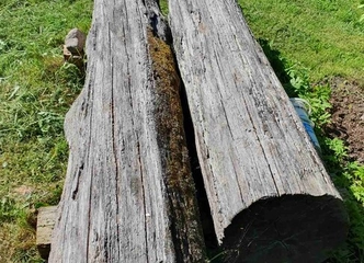 Seni aukšč kokybės ąžuolo rąstai – puikus pasirinkimas!