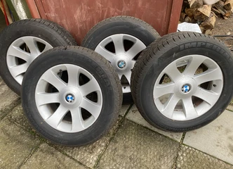 Peržiūrėti skelbimą - BMW X5 ratlankiai su žieminėmis padangomis