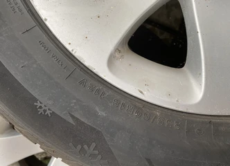 BMW X5 ratlankiai – saugumas ir stilius žiemai