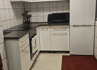 2 kamb. butas su viskuo, ko reikia gyvenimui!