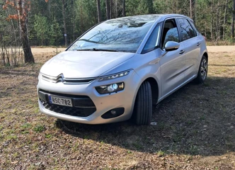 Praktinis Citroen C4 Picasso: šeimos automobilis su stiliumi