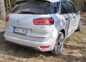 Dyzelinis Citroen C4 Picasso: ekonomiškas ir patogus kelionėms