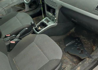 Universalus Opel Astra dalys - viskas jūsų automobiliui čekiais!