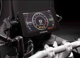 Didelis ekranas, Apple CarPlay ir daugiau saugumo