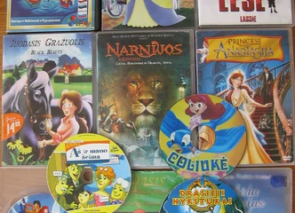 Vaikams skirti DVD ir knygos už nepamirštamą kainą!
