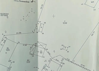 Unikalus 65 arų sklypas su elektra ir vandeniu