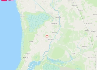 Erdvus namas su 78.25 arų žemės sklypu