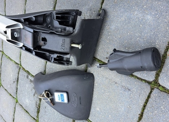 Ford Focus stogo skersiniai – tik 20 €!