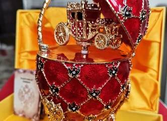 Pirk FABERGE juvelyrikos stebuklą – išskirtinė dovana!