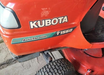 Kubota traktoriukas Plungėje – puikus žoliapjovės pasirinkimas!