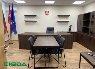 Kokybiški biuro baldai pagal individualius matavimus