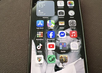 IPhone 13 Pro 128GB su 82% baterija, puiki būklė 9/10!