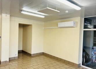 Išnuomojamos erdvios patalpos Šilutės centre, 75 kv.m. galimybė!