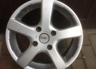 Išparduodami nauji padangos 195/60 R15 – nepramok!