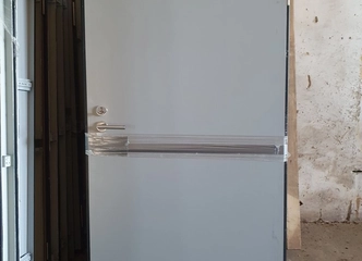 Išskirtinės durys su staktomis – 103x214 cm