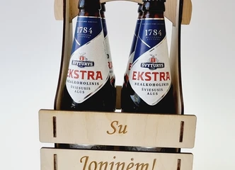 Graviruotos medinės dovanos Joninių proga – originalios idėjos Jonams ir Janinoms!