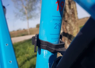 Amortizuokite kelionę su CUBE, rakinamu nuo vairo!