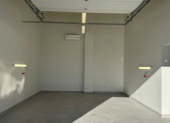 Išnuomojamas kapitaliai tvarkingas ir erdvus garažas!