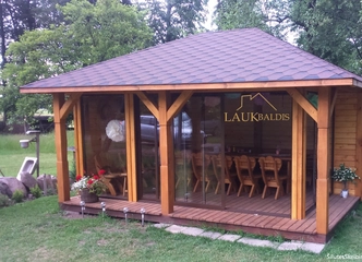 Kokybiški lauko baldai iš ąžuolo medienos