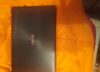 Nešiojamas Asus kompiuteris – puikus pasirinkimas darbui ir pramogoms!