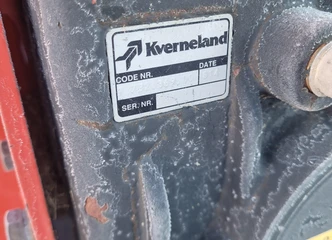 Nenaudotas Kverneland šiaudų smulkintuvas laukia jūsų ūkyje!