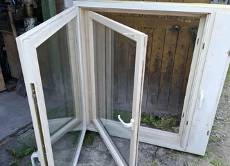 Langai 3 langai su stiklo paketu – patikimumas ir šiluma
