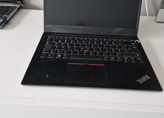 Lenovo E14 G1: galingas Intel i3 10-os kartos nešiojamas
