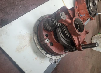 Dynashift Massey Ferguson 6170 reversas – patikimas ir efektyvus