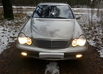 Peržiūrėti skelbimą - Parduodu MB C220