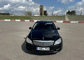 Galimas keitimas į E350 coupe su priemoka!