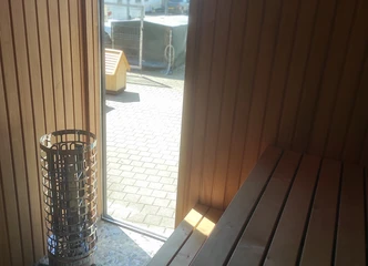 Modulinė pirtis 5x2,5m - mėgaukitės poilsio malonumais namuose!