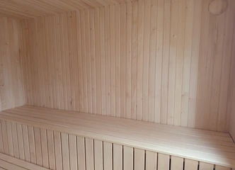 Pilnai įrengtas namelis su pirtimi – 13 500 €!