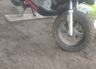Motoroleris be dokumentų mažas greitis, galimybė mainais į krosinuką ar keturratį