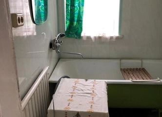 Parduodamas namas su žeme – patogi vieta ir rami aplinka!