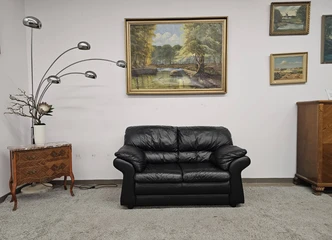 Išsimokėk be pabrangimo – moderni odinė sofa tik 349€!