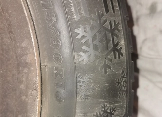 Naujos R16 padangos su diskais – patikimumas ir komfortas kelyje!