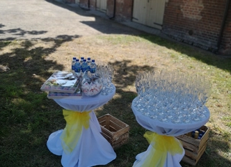Vestuvės su stilingu floristiniu akcentu!