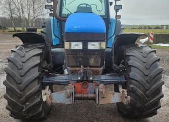 135 AG traktorius New Holland 8360 – 4WD, neeksploatuotas!