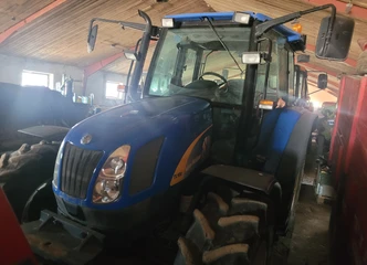 Gera būklė! New Holland TL100 laukia jūsų 2008 m.