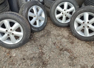 4 lieti ratlankiai su naujomis padangomis!