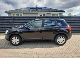 Vokiškas Nissan Qasqai 1,5d - patikimas ir tvarkingas visureigis su naujomis padangomis