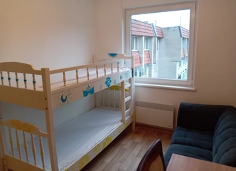 Šilutės centre! Išnuomojamas 3 k. butas su visa technika