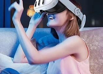 Nuomokis Oculus Quest3 Klaipėdoje – VR Pasaulis Jūsų Namuose!