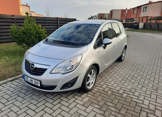 Peržiūrėti skelbimą - Opel Meriva 11m 1,4benz iš Vokietijos