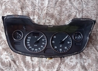 Opel Zafira 2004 – naujas prietaisų skydelis