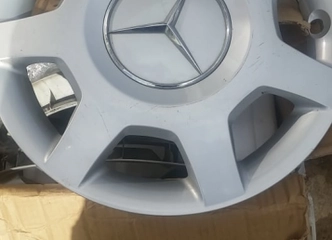 Orginalūs Mercedes ratlankių dangteliai – puiki kaina!