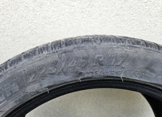 40€ ir Michelin padangos 225/45 R17 – nenuklyskite!