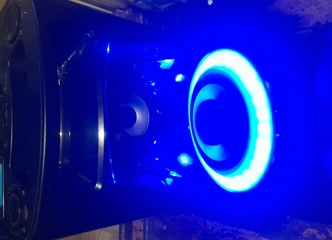 Pakraunama kolonėlė su bluetooth, radiju ir flešo lizdu